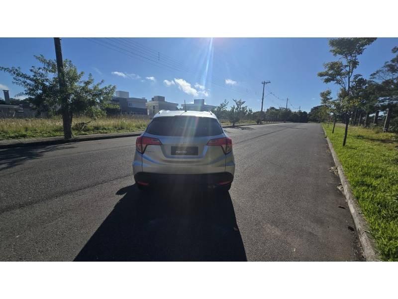 HONDA - HR-V - 2016/2016 - Prata - R$ 87.900,00